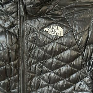 North face lightweight jacket no hood